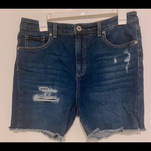 NWT Women’s Style & Co Cuffed Shorts